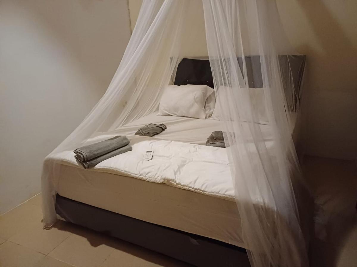 Black Sweet Bungalow Gili Air Esterno foto